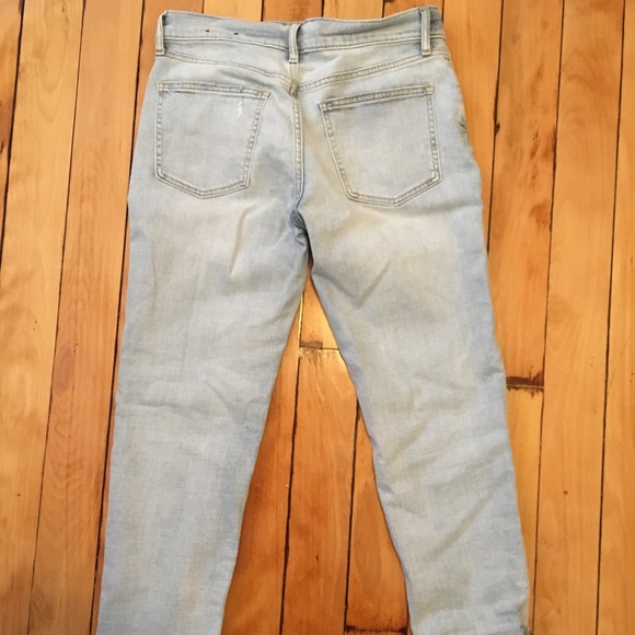 Acid Wash Gap Girlfriend Jeans - Picture 2 of 3